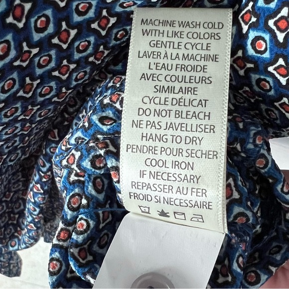 Max Studio-Women’s Blouse Button Down Tie-Bell Sleeve-Size Small-NWT - Picture 12 of 12